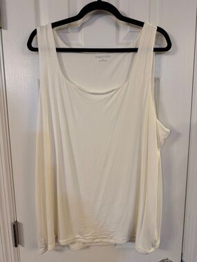 Maurices Ivory Scoop Neck Women's Tank Top